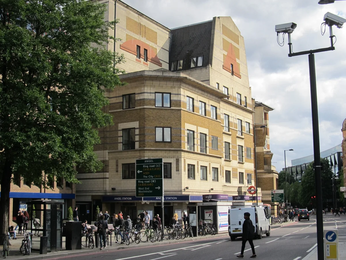 Angel Tube station to be exit-only at weekends from January 2027