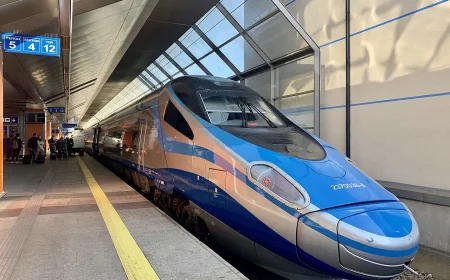 42 EMU à deux niveaux 200km/h pour PKP Intercity