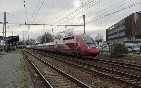 Paris–Bruxelles en train : Eurostar, OUIGO, prix et durée (2026)