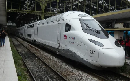 TGV M: key innovations and a delivery schedule under strain