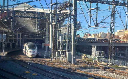 Adif and Renfe Revolutionize Railway Accessibility with Smart Accessibility Totems