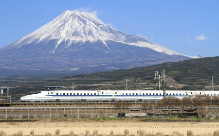 Tokyo to Kyoto Shinkansen: travel time, fares, JR Pass and Mount Fuji seats