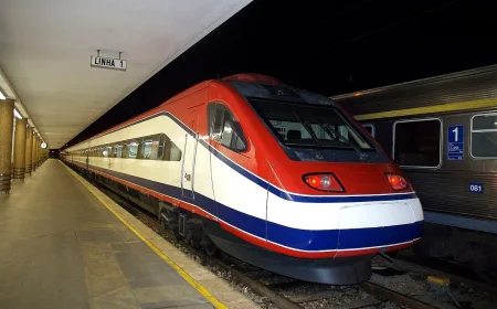Lisbon to Porto by train: Alfa Pendular, fares and times (2026)