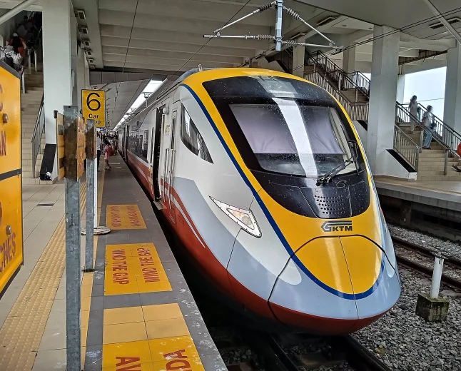 KL to Singapore by train: ETS and Shuttle Tebrau (2026)